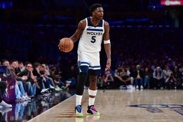 必发-收官战森林狼迎战鹈鹕 华子&amp;兰德尔&amp;戈贝尔&amp;里德&amp;麦丹不打